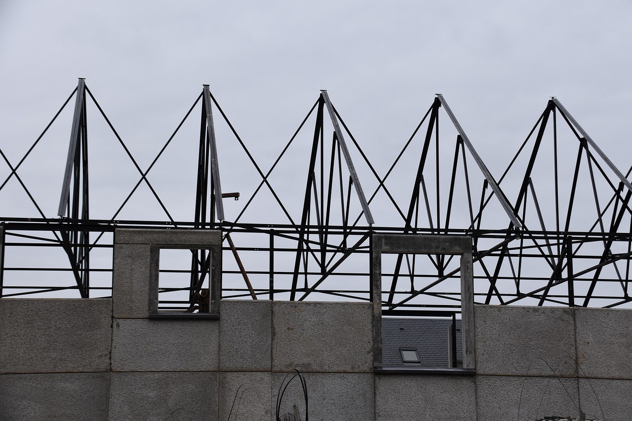 cat costa sa construiesti o casa